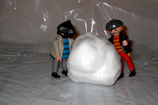 Pete & Rob versus Snowballs